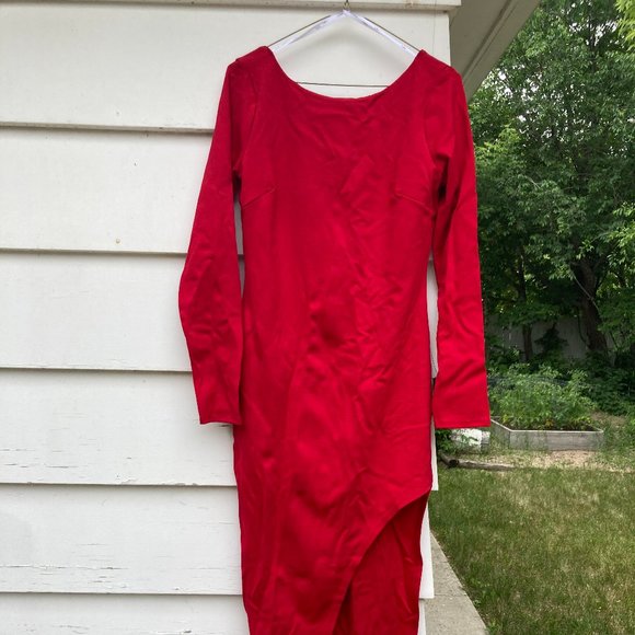 Red long sleeve dress - Picture 3 of 5